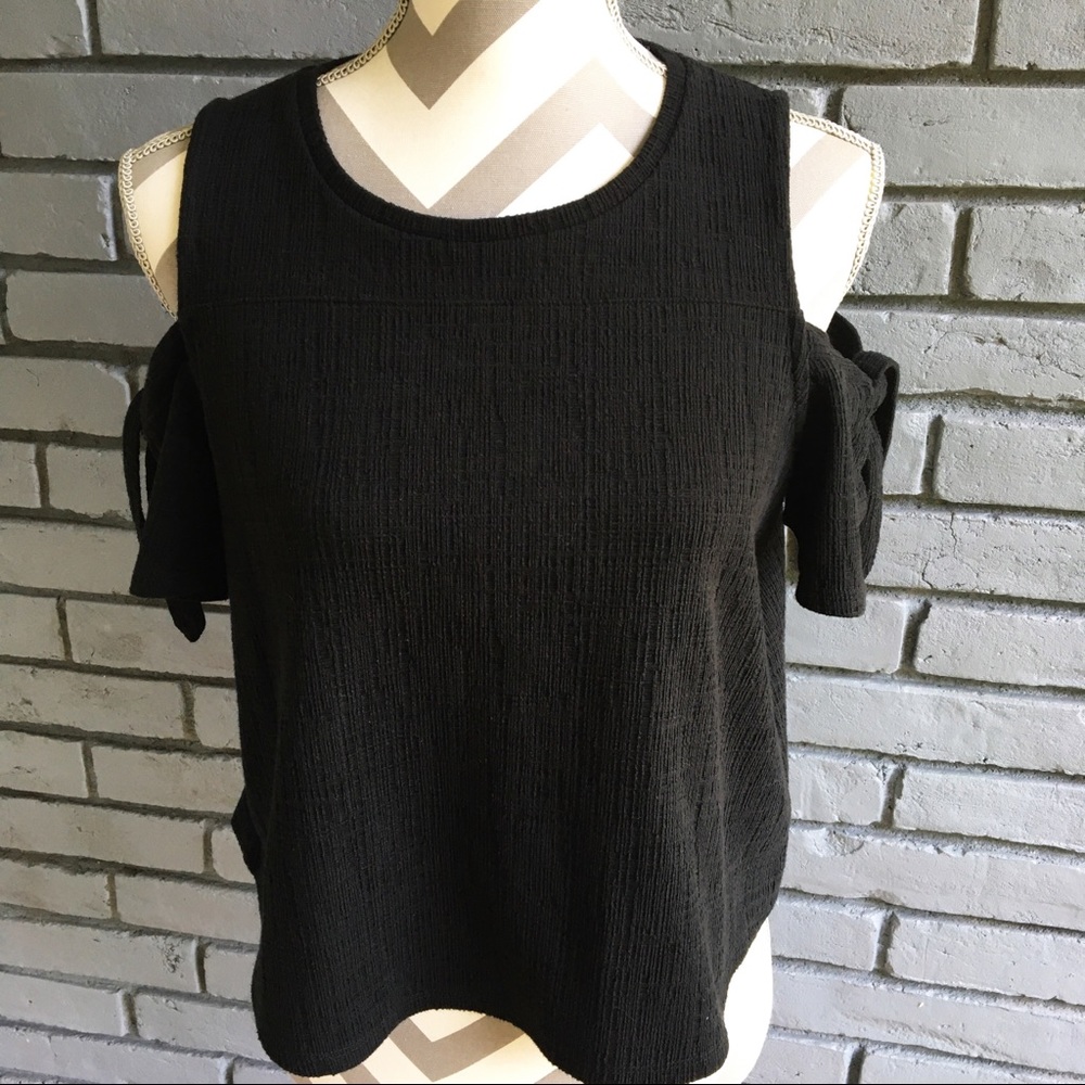 Madewell. Black Top.